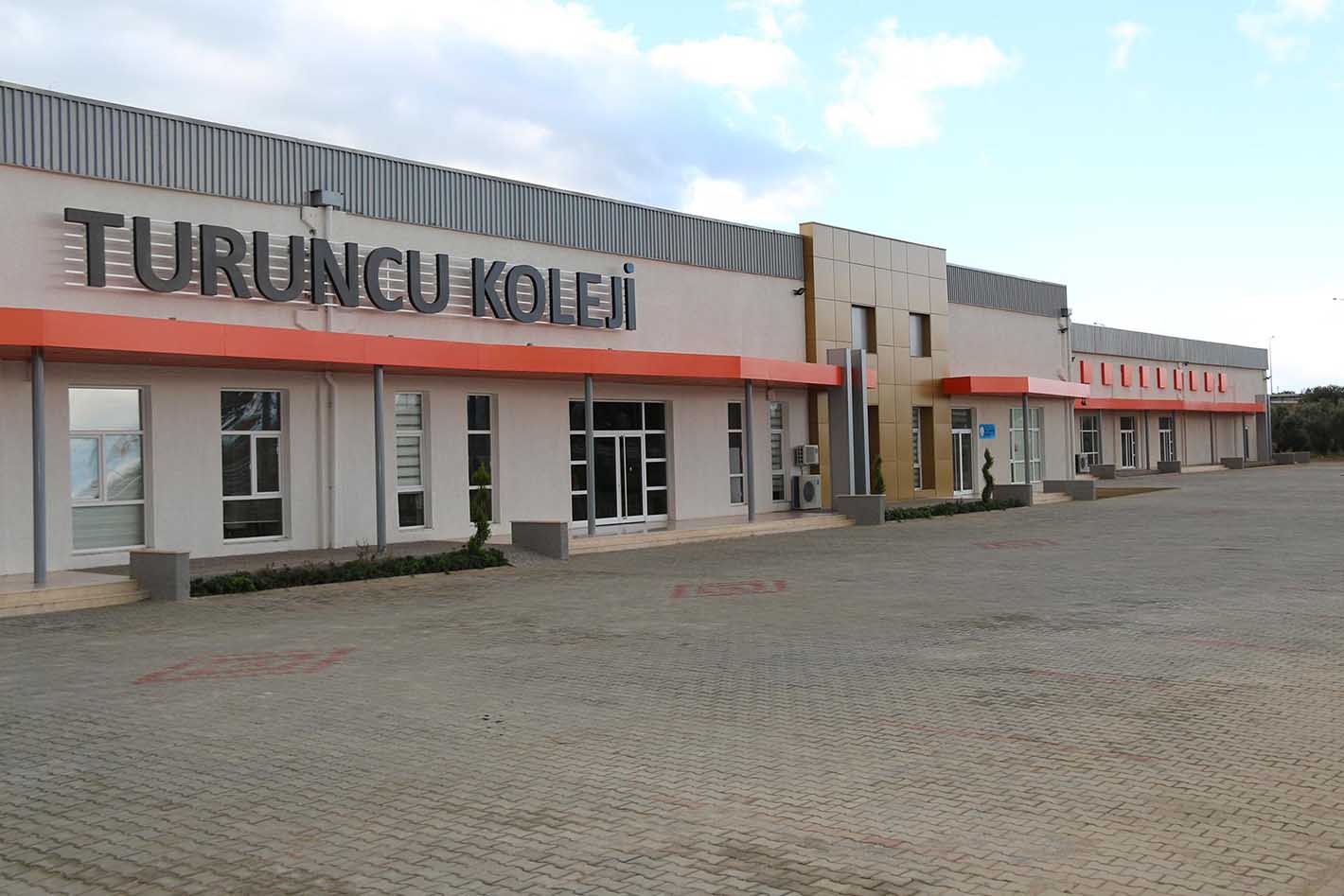 Turuncu Koleji